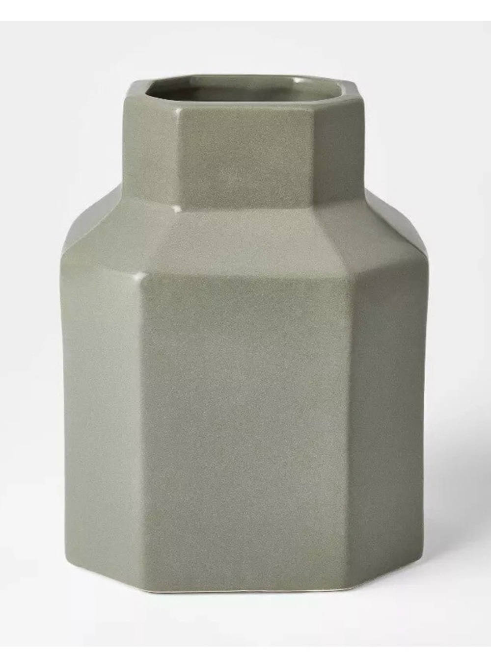 NWT, Threshold Studio McGee, CERAMIC OCTAGON VASE, light green